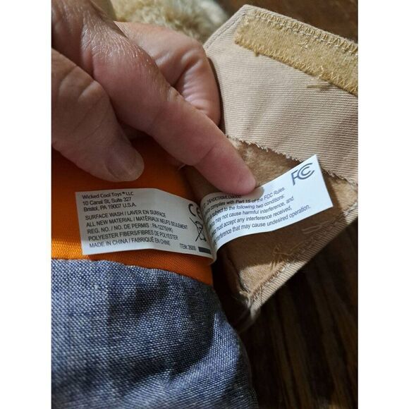 2017 Teddy Ruxpin Wicked Cool Toys Animated Talking Story Telling Teddy Bear - Picture 8 of 8